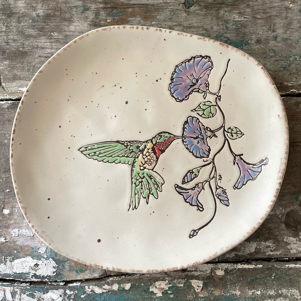 hummingbird artisan salad stoneware plate